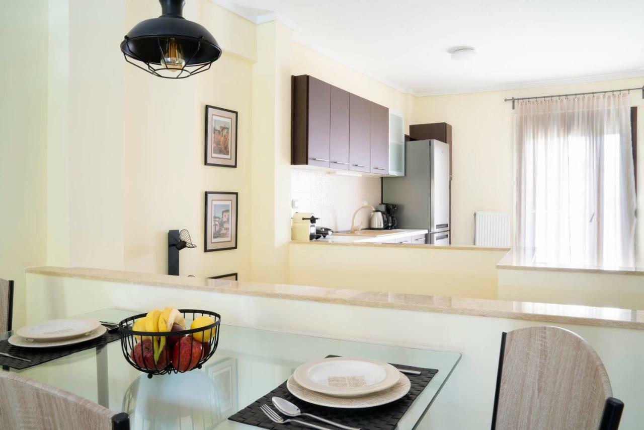 Alexandros Maisonettes Nea Moudania Buitenkant foto